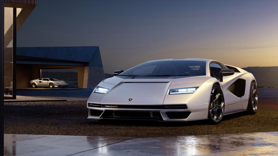  Lamborghini Countach LPI 800-4 2021 года  (фото 1 из 21)